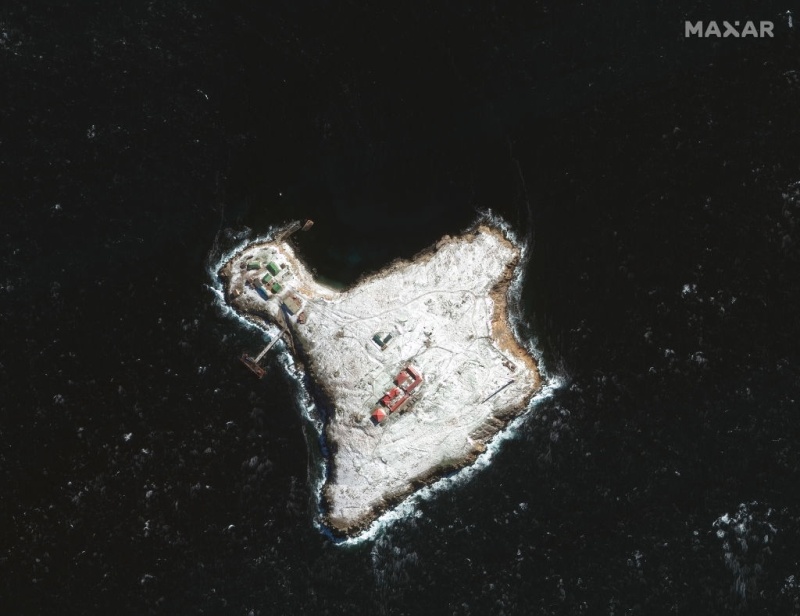 Остров змеиный в черном море на карте
