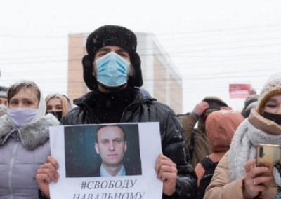 Захарова: кардинально изменить тактику штабу Навального «посоветовал» Запад