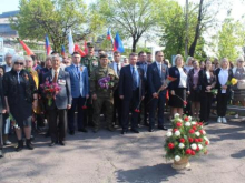 ЛНР встретила 9 мая под звуки артиллерийской канонады