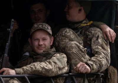 Украина нарастила группировку боевиков в Харьковской области для наступления
