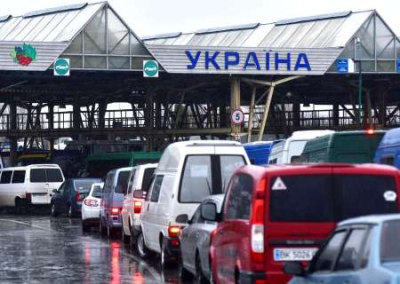 Украина увеличивает количество пунктов пропуска на западной границе