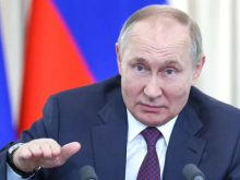 Путин заявил об агрессивных попытках ряда государств раскачать суверенитет России