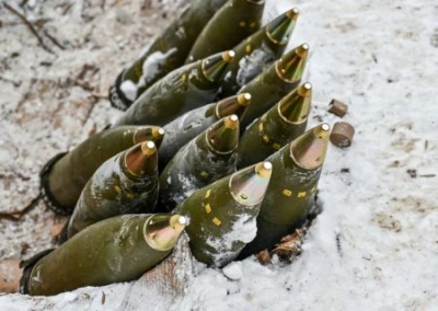Великобритания отказалась закупать снаряды в Японии для вооружения Украины