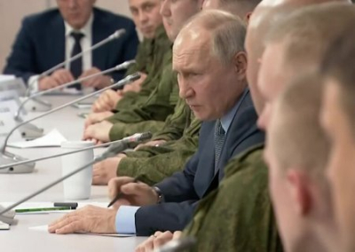 Путин прокомментировал трагедию с Ил-76. СК РФ обнародовал кадры посадки военнопленных в самолёт