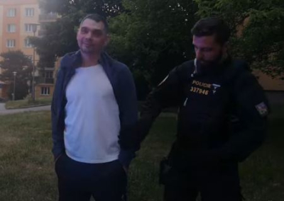 В Чехии украинский «герой из Мариуполя» избил женщину и мужчину из-за отказа поделиться сигаретой