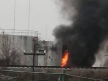 Из-за обстрела ВСУ загорелся резервуар с растворителем в Белгородской области