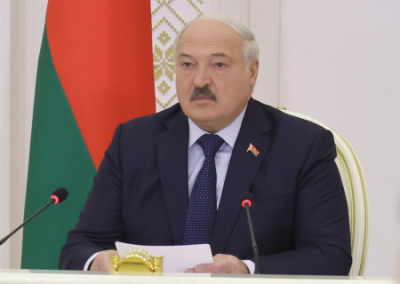 Лукашенко: мы продолжим углублять экономическую интеграцию с Россией