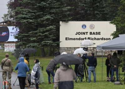 «Шпигель»: удастся ли Путину обыграть Трампа на Аляске