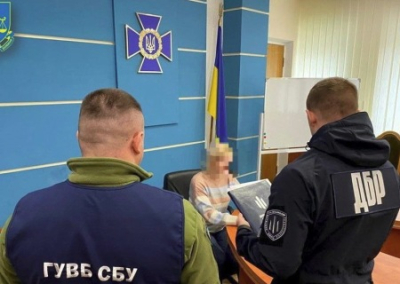 Недоверие телемарафону и сотрудничество с «Бубой Касторским»: не быть дебилом в Украине считается преступлением