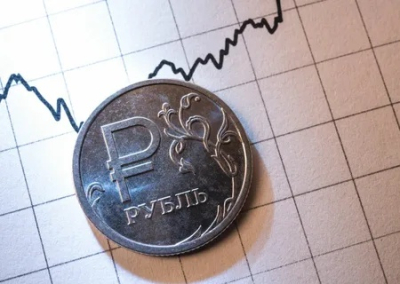«Умами народа правит индекс гречки». Курс рубля начал повышаться