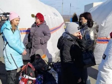 26 регионов России заявили о готовности принять беженцев из Донбасса. Ростовская область уже принимает