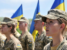 Власти Киева проводят полную мобилизацию женского населения Украины
