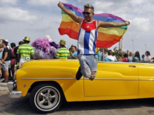 Куба легализовала однополые браки