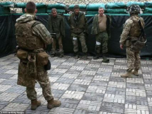 Российский спецназ захватил украинцев, пытавших солдат ВС РФ