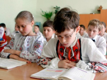 В Киеве исключили русский язык из учебной программы в детских садах и школах