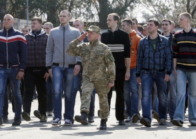 Возможность «откосить» от призыва в украинскую армию выросла в цене