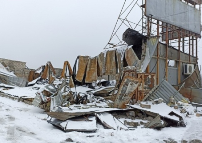 ВСУ обстреляли Сватово в ЛНР: разрушена швейная фабрика