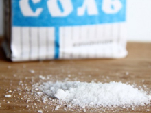 Украинские пропагандисты торгуют солью из Бахмута по спекулятивной цене