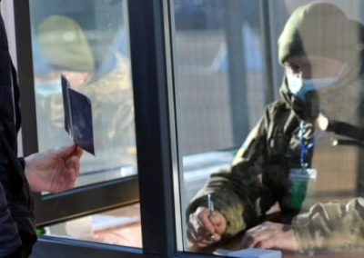 Захарова назвала провокацией оборудование КПВВ в Крыму и на Донбассе «кнопкой» связи с Киевом