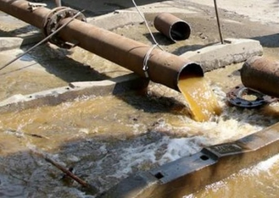 В Донецке до сих пор  не налажено полноценное водоснабжение. Помощи Москвы не хватает. Ситуация ухудшилась в связи с аномальной жарой