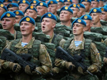 Украинские десантники будут маршировать на параде под «Смерть, смерть, смерь — Украина понад усе!»