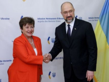 На Украине начала работу миссия МВФ