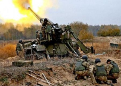 МИД РФ: Киев перебросил половину войск ВСУ на Донбасс