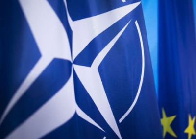 Зеленский настаивает на вступлении Украины в НАТО уже в июле