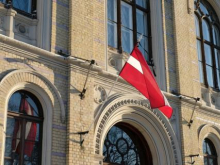 Латвия официально признала 9 мая днём траура и будет скорбеть