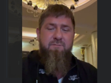 Кадыров не будет уходить с поста главы Чечни