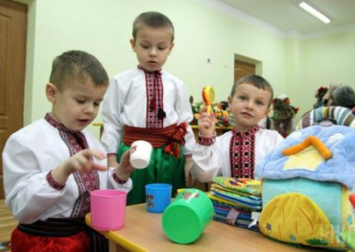 Украинцам запрещают называть детей русскими именами