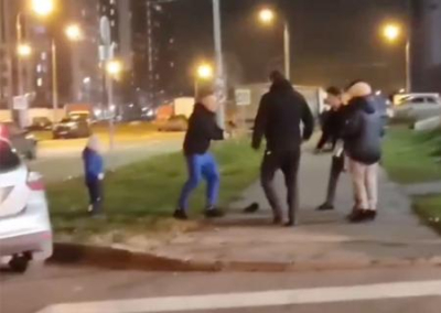 Один из напавших на отца с ребёнком в Новой Москве мигрант, остальные — граждане России