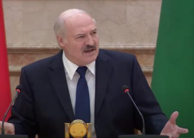 Лукашенко разрешил подавлять протесты армией