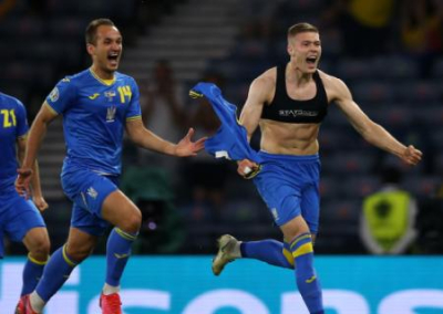 «Главное не выиграть у Швеции, а уделать Россию». Украинские болельщики своеобразно трактуют выход в четвертьфинал