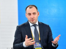 Американцы выкинули из списка украинской делегации министра инфраструктуры за воровство инвестиций