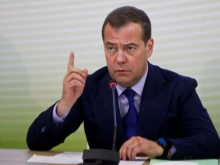 «Надеюсь, он понимает, что будет ответной целью» — Медведев о словах Данилова про Крымский мост