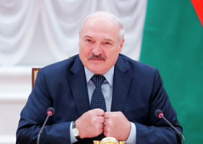 Лукашенко: Зеленский окончательно понял, что не победит, поэтому предъявляет претензии Западу