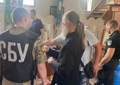 На Украине арестовали священника, который является кумом жены Медведчука