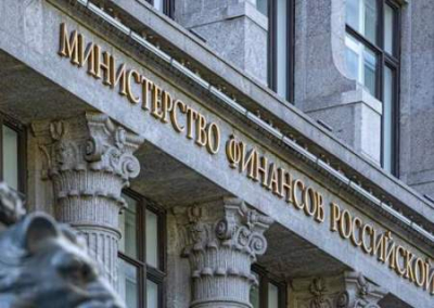 В России профицит бюджета более полутриллиона рублей