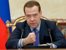 Медведев: референдумы меняют вектор развития России на десятилетия