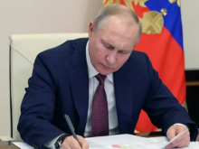 Путин приравнял товары из ЛДНР к российским