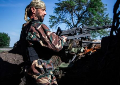 Милитаризированный Харьков: город заполонили военные и боевая техника