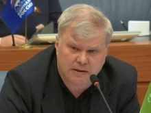 Депутат Московской гордумы Сергей Митрохин, назвав жителей ЛДНР «сепаратистами», выступил против спецоперации