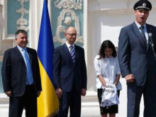 Олег Царёв: коррумпированная украинская элита обезопасила себя и свои семьи