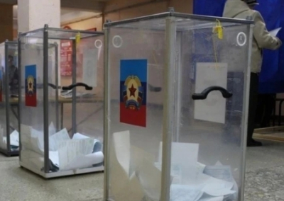 «Сумасшедшая активность»: как голосуют в ЛНР