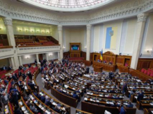 Соцопрос: партия Порошенко подвинула политсилу Зеленского