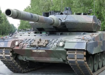Шольц: Германия консультируется с союзниками по вопросу поставок Leopard Украине