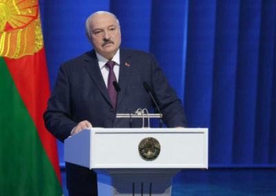 Лукашенко призвал к перемирию на Украине