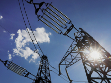 Почасовых отключений недостаточно: в трёх областях Украины ограничили электроснабжение