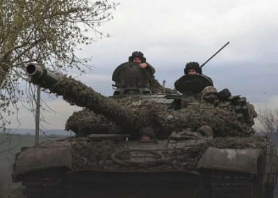 Военный политолог предупредил: ВСУ могут вторгнуться в Брянскую и Белгородскую области